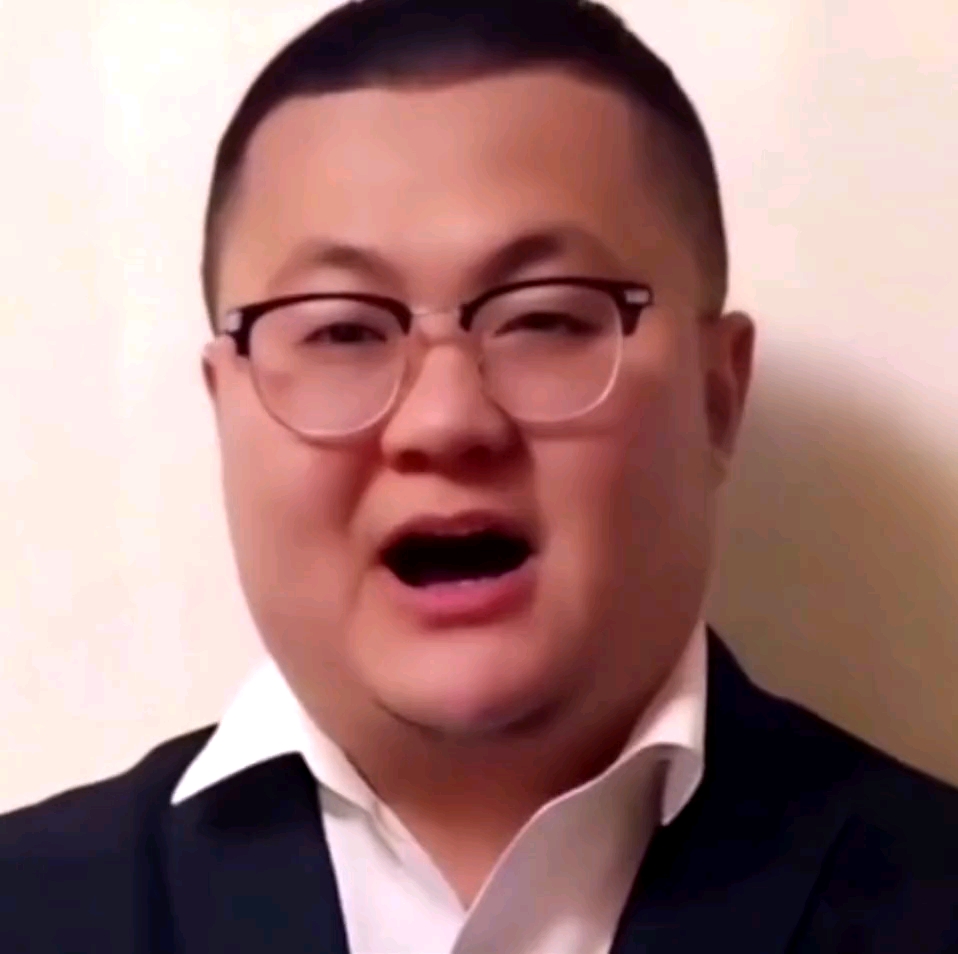 MAD爆冷G2，Uzi爆发神勇