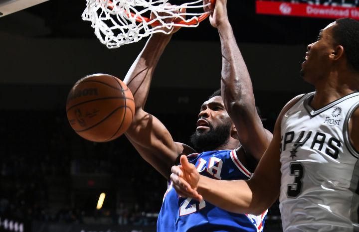 PG电子官网入口-马刺横扫76人，哈里斯高光表现