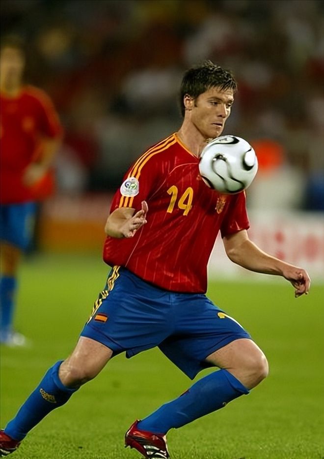 威廉姆斯逆转红牛二队，阿隆索带队取胜的简单介绍