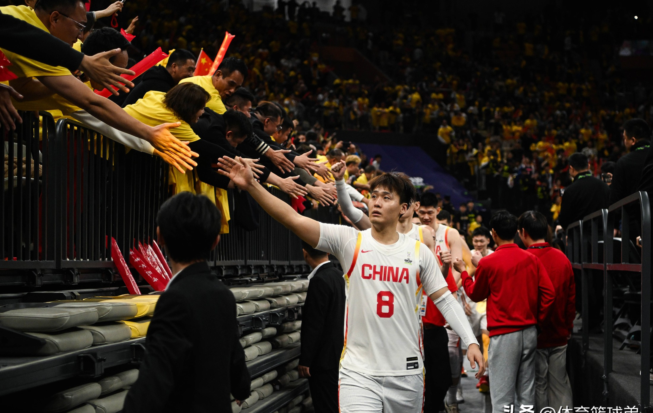 包含球队新引援表现出色,助球队取胜的词条 包含球队新引援表现出色,助球队取胜的词条