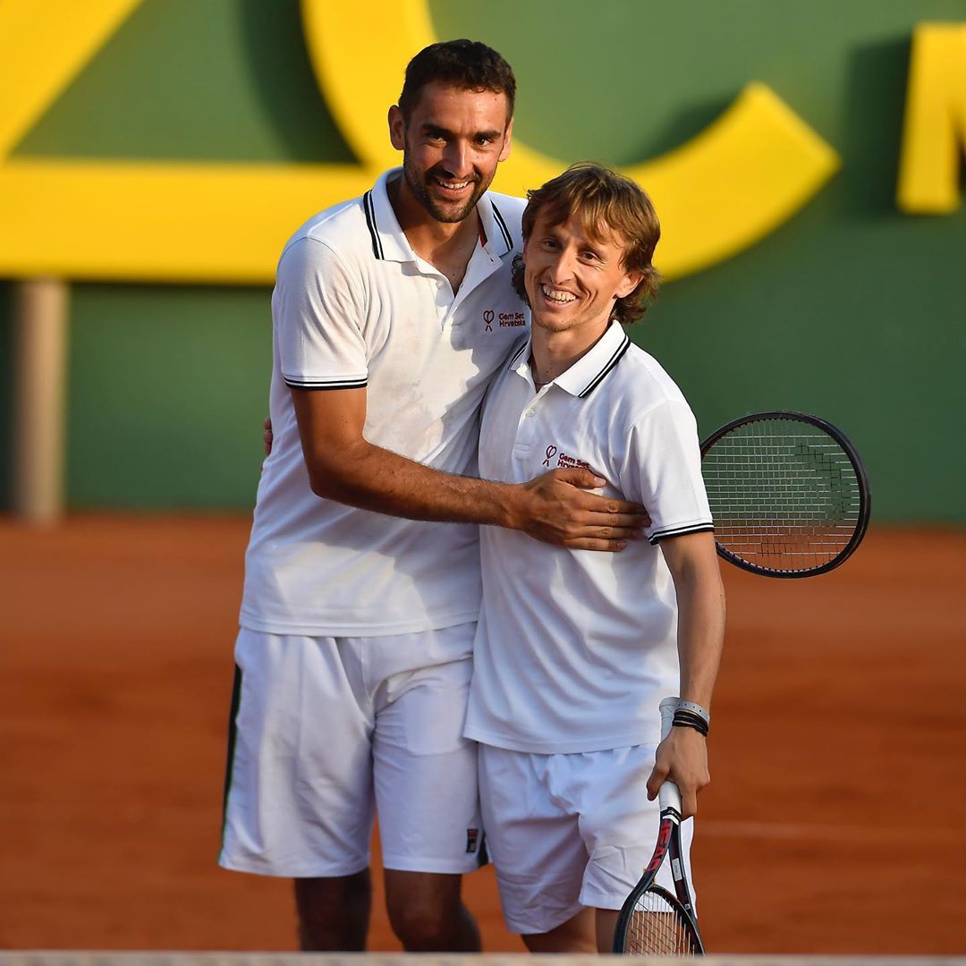 PG SOFT游戏-西班牙网球队横扫欧洲网球队，费德勒三分雨点燃全场的简单介绍