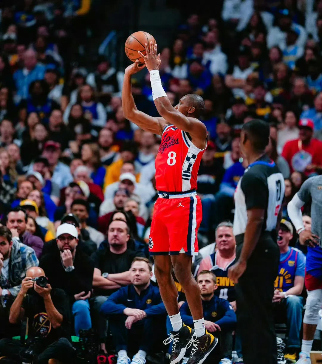 日本男篮逆转快船,约基奇统治全场的简单介绍 日本男篮逆转快船,约基奇统治全场的简单介绍