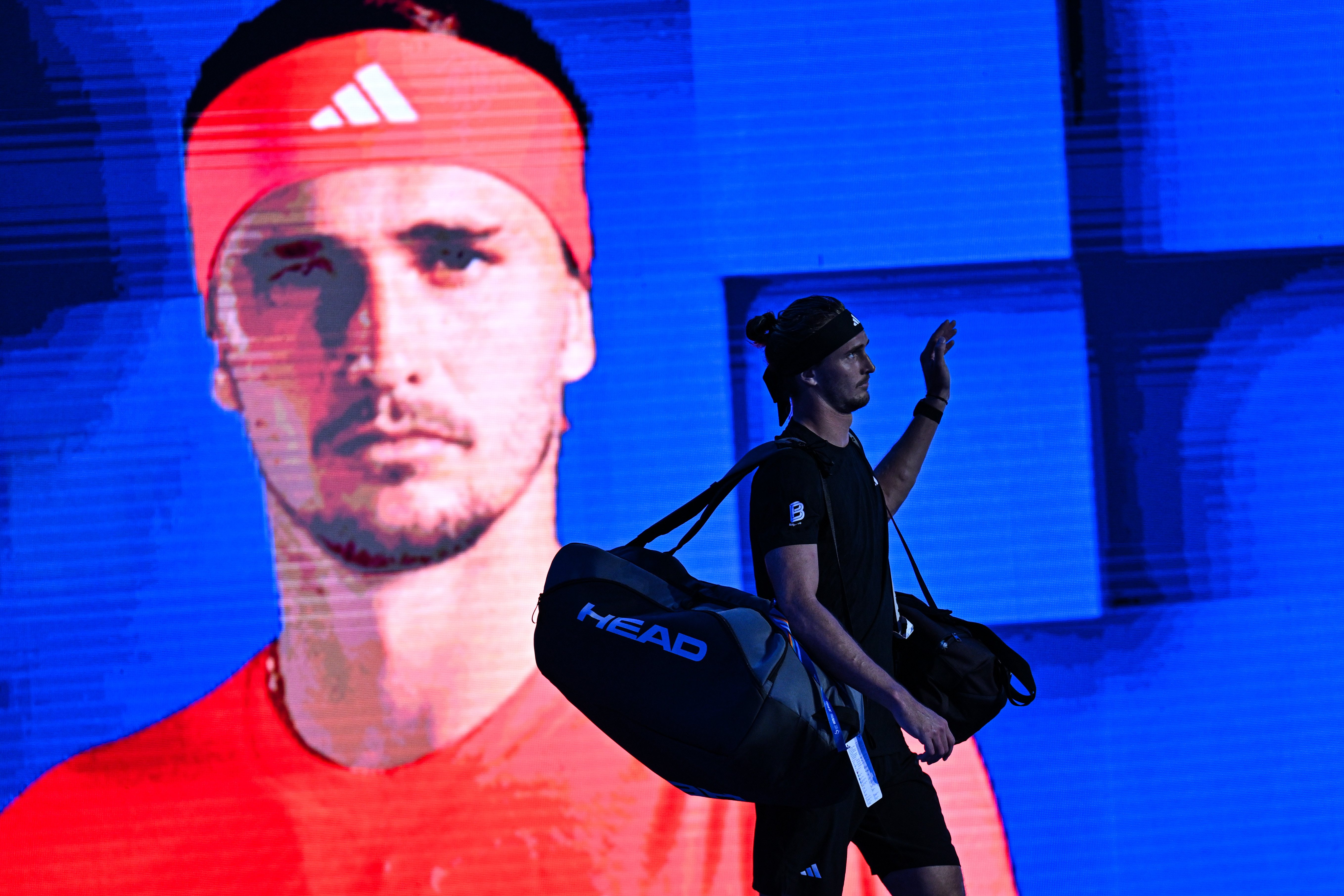 关于欧洲网球队碾压日本网球队，兹维列夫打破历史纪录的信息