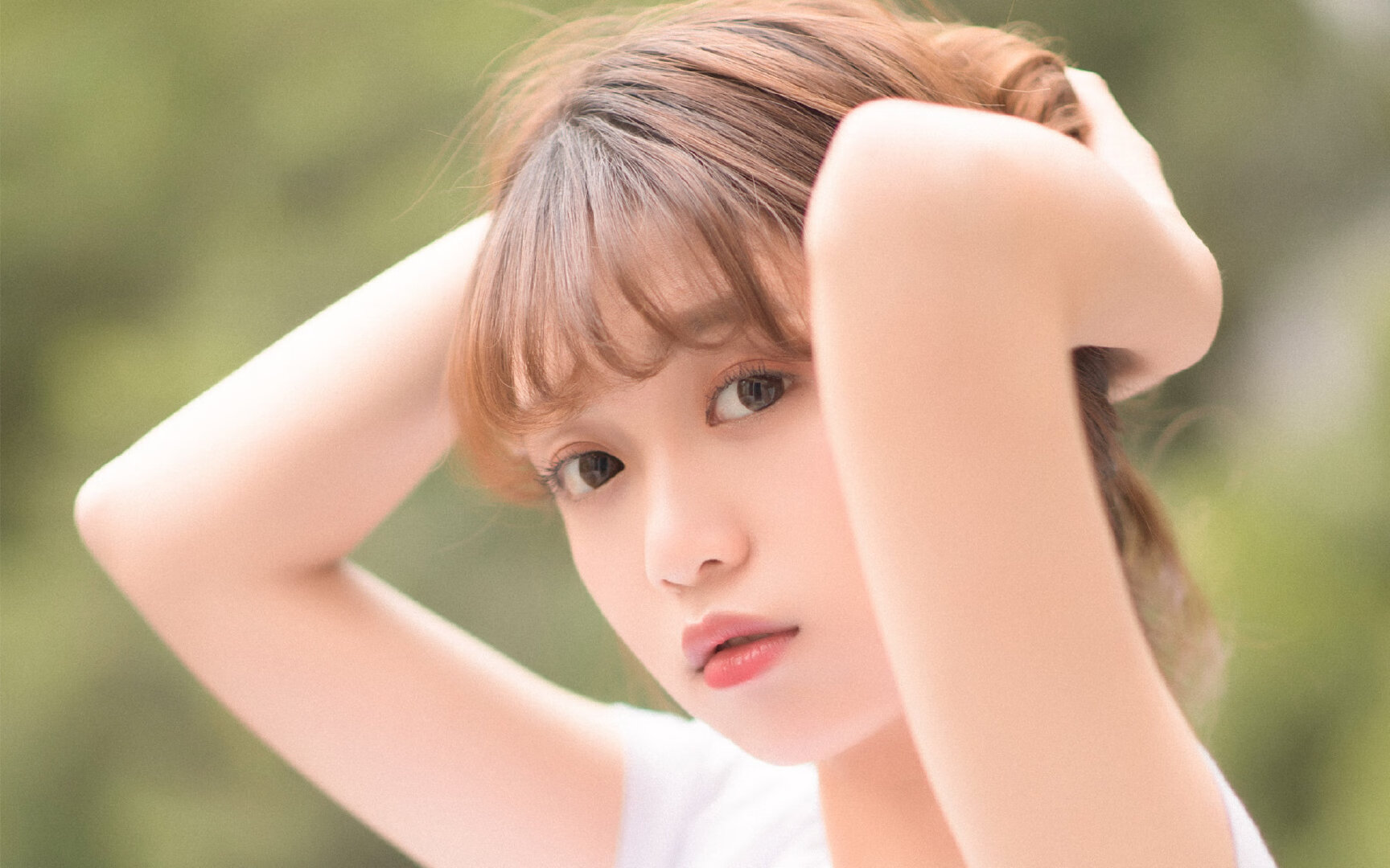 骑士对阵活塞,利拉德关键时刻站出来,一记三分定乾坤